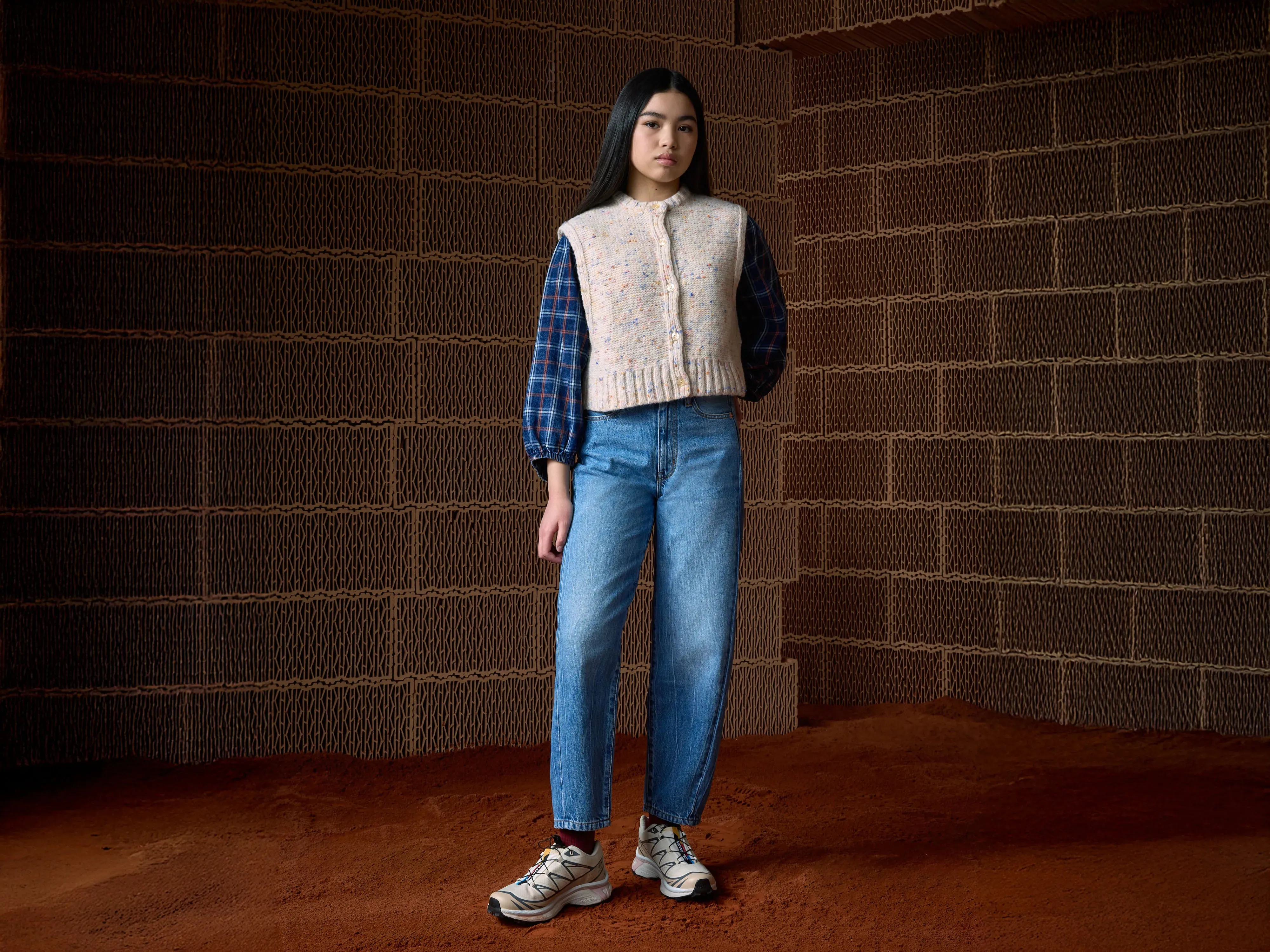 Agagi sleeveless cardigan (252 / G / COMBO A) Modern Comforted Layered Edging