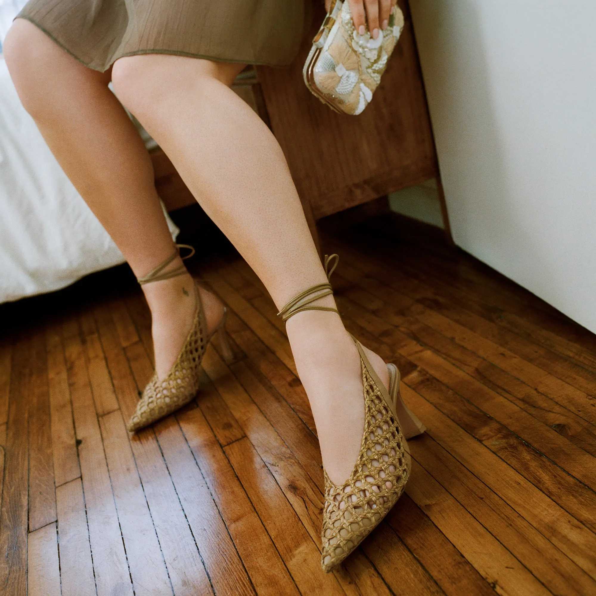 GESICA HEELS NATURAL WOVEN Statement Heels