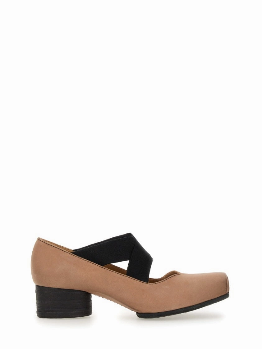 Ballerina In Pelle With Rounded Toe Study Step