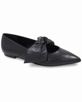 Light Weight BCBGMAXAZRIA Prely Leather Flat
