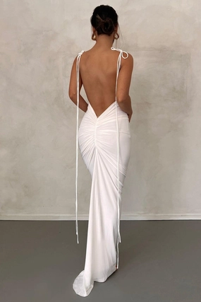 Sleeveless Cut Gia Gown - White