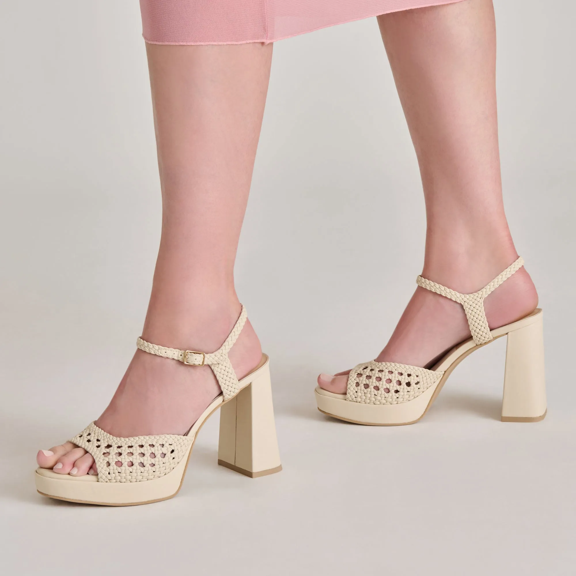 Bright Mood Glossy Detail PEYTEN HEELS CREME WOVEN STELLA