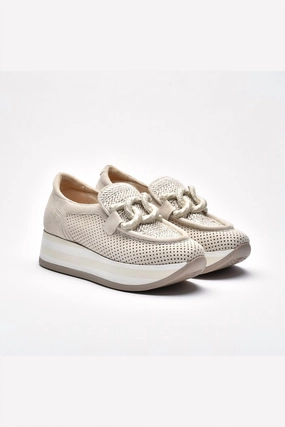 Fund Glow Wedding Glow Women's Cintia Platform Loafer In Coco