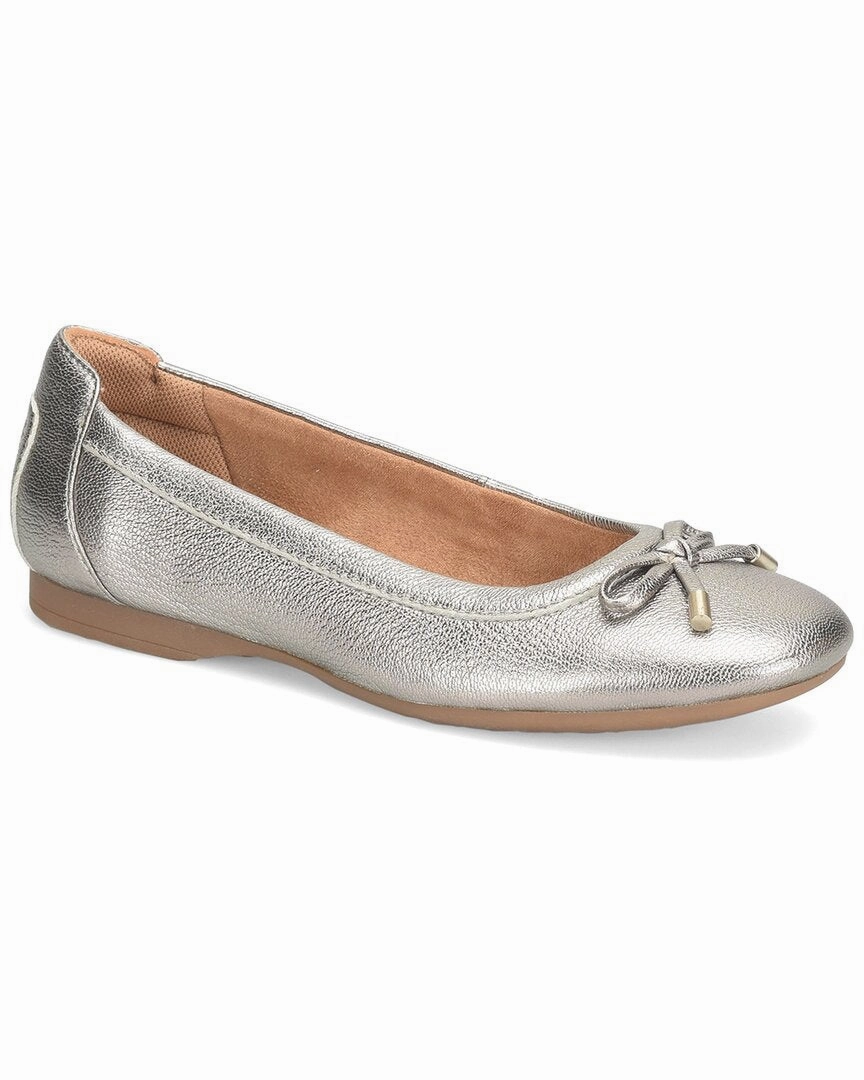 Elegant Peace Glow Comfortiva Keegan Leather Casual Shoe