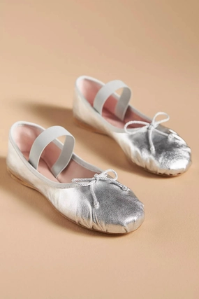 Women's Lea Flats In Silver Modern Cushioned Footbed
