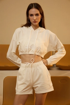 On The Go Move Free Edith Sweat Short - White