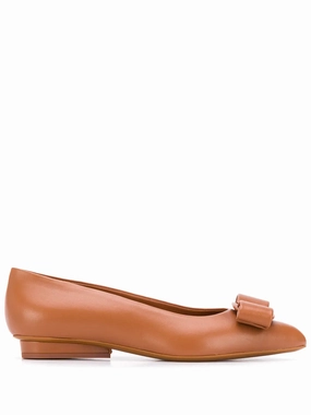 Removable Ferry Dock Ferragamo Vara Bow Flat Pumps