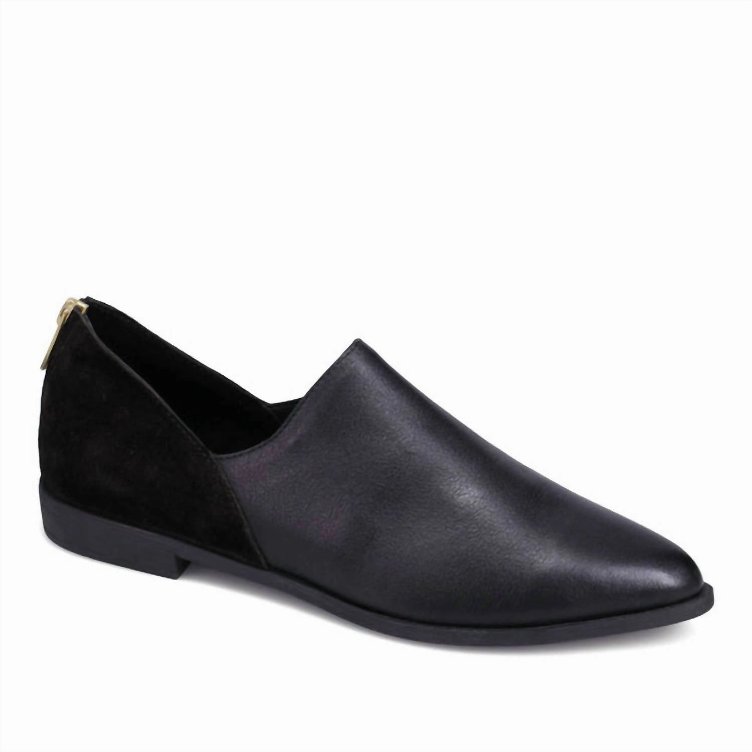 Fund Glow Women's Beau Flats In Black
