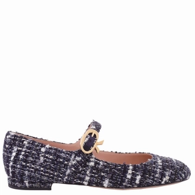 Park Time urban scene Gianvito Rossi Mary Ribbon 05 Ballerinas Shoes