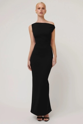 Inaya Gown - Black Stain-Resistant