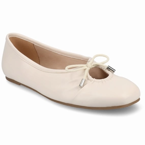 Journee Women's Callee Ballet Medium and Wide Width Dress Flats Metal Buckle