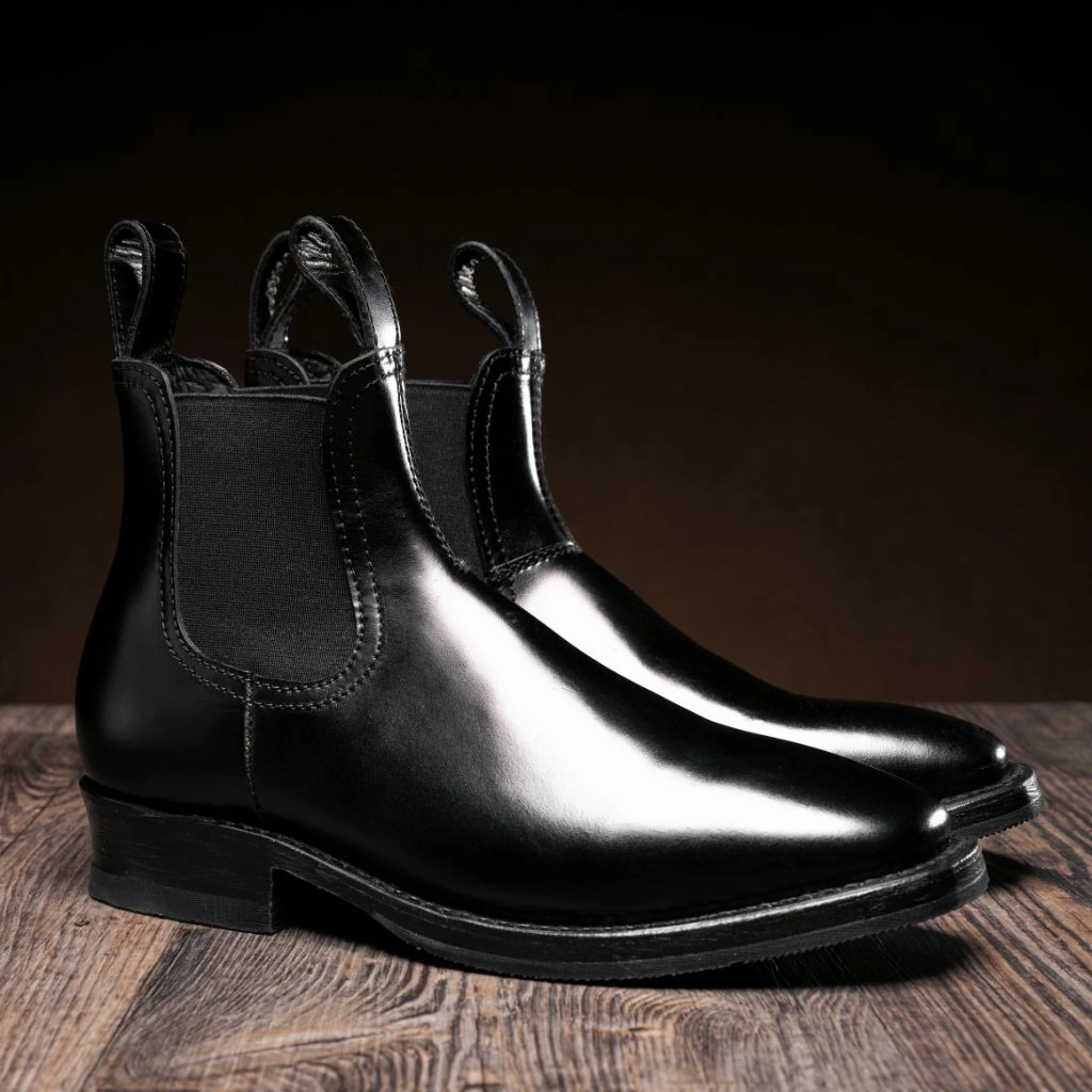 Journeyman | Black Shinki Cordovan Leather Cool Neutral Colors