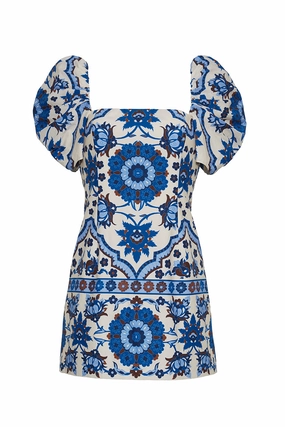 Kelly Dress Pure Piece Contemporary Style