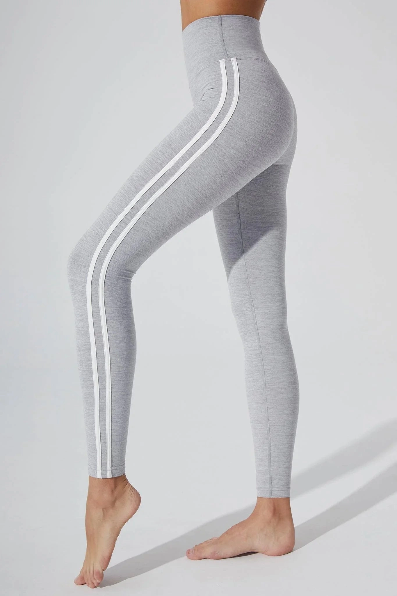 Kennedy Align Legging - Pebble Sleek Fabric Hot Weather