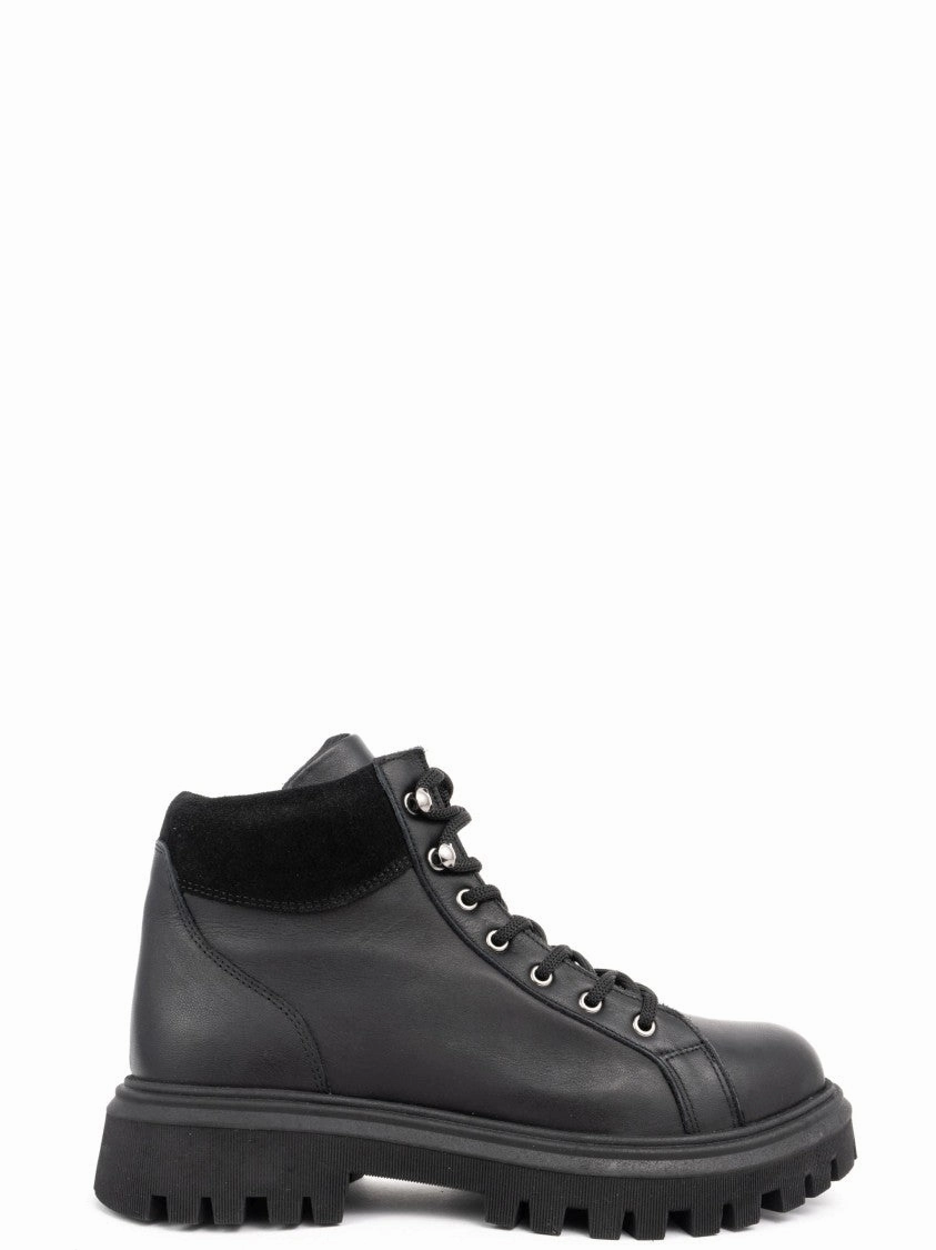 Work Shop Lace-Up Ankle Boots