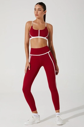 Skinny fit seams Ergonomic Cut Macide Bra - Viva Magenta