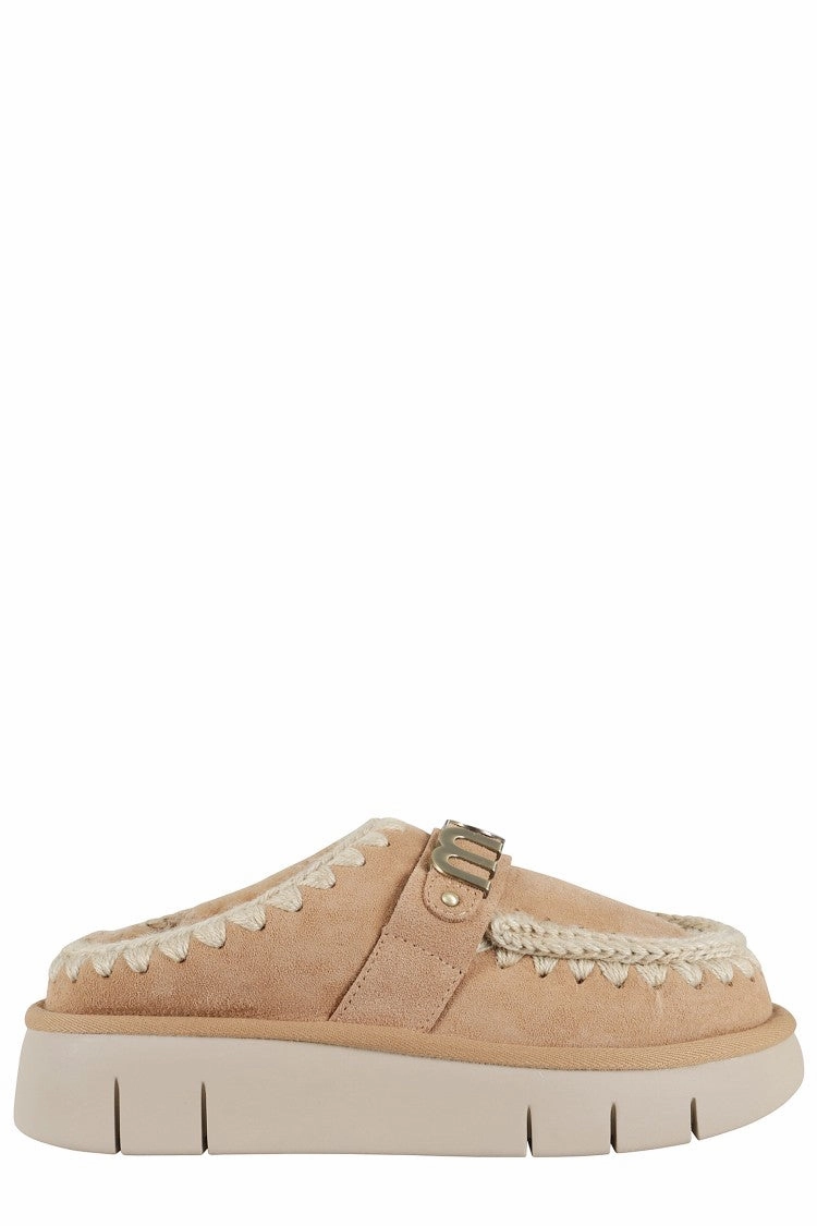 Moisture Wicking Fabric Metal Logo Bounce Clog