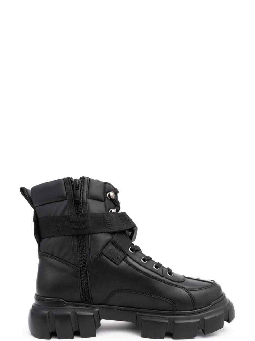 Chunky Sole Ankle Boots With Lace-Up Detail Slip-On Comfort