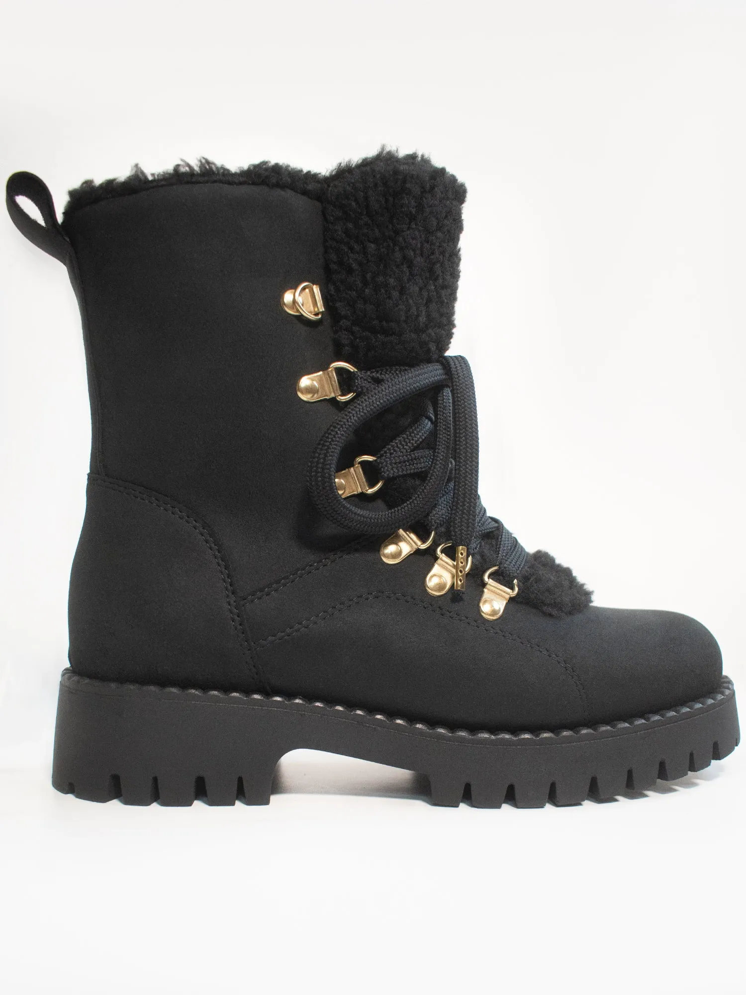 Recycled Vegan Shearling Boots Hydrophobic coating Thermal Regulating Layer