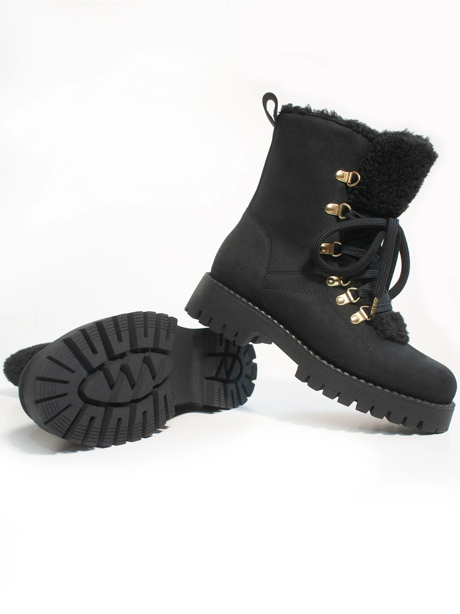 Air Move Soft Padding Recycled Vegan Shearling Boots