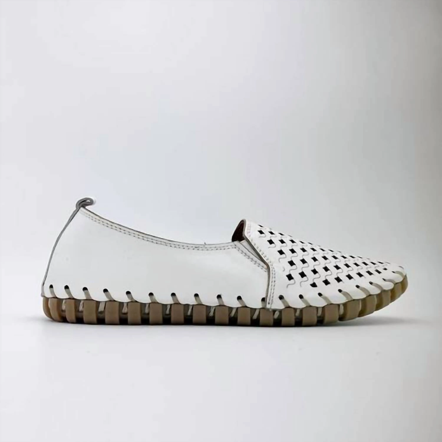 Women's Theist Slip-On Shoes In White Day-to-Day Wear