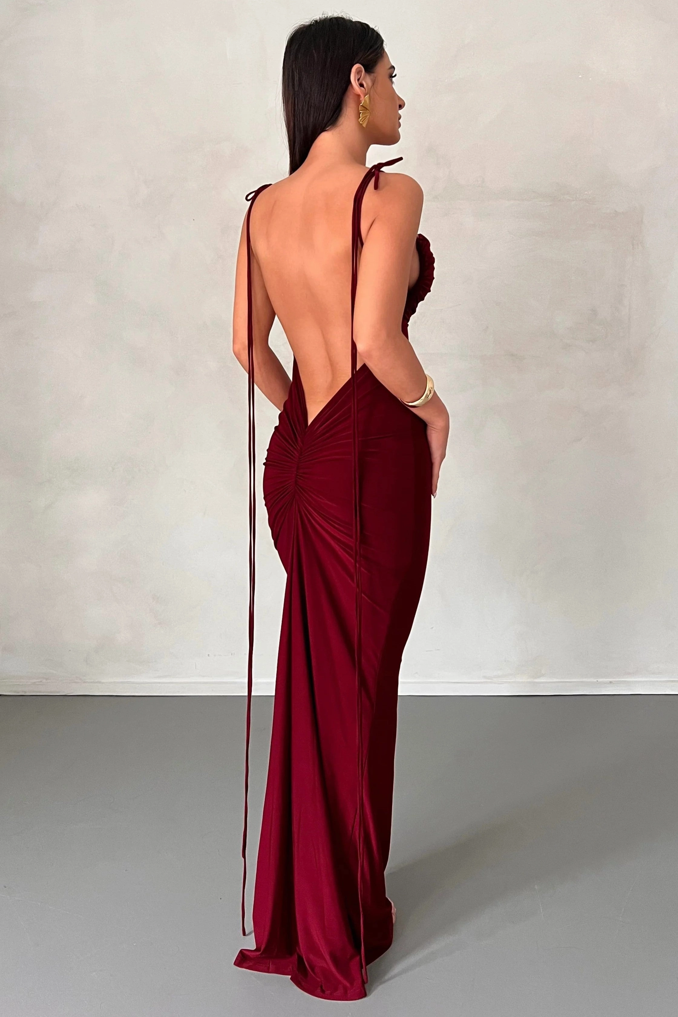 Organic-Fabric Shimmer-Finish Jiani Gown - Wine