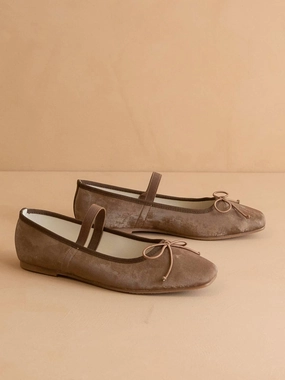 Health Mood Women's The London Ballet Flat In Coffee