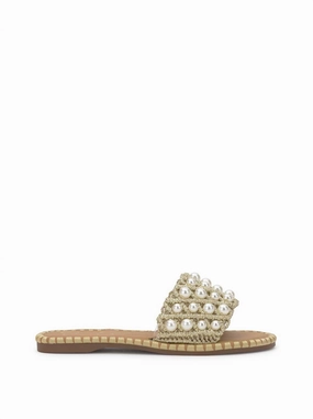 Bazaar Day Women's Brennara Flat Sandal In Soft Gold