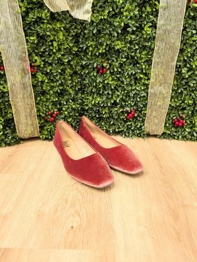 Over It Flat Shoe In Blush Roomy Toe Box Design