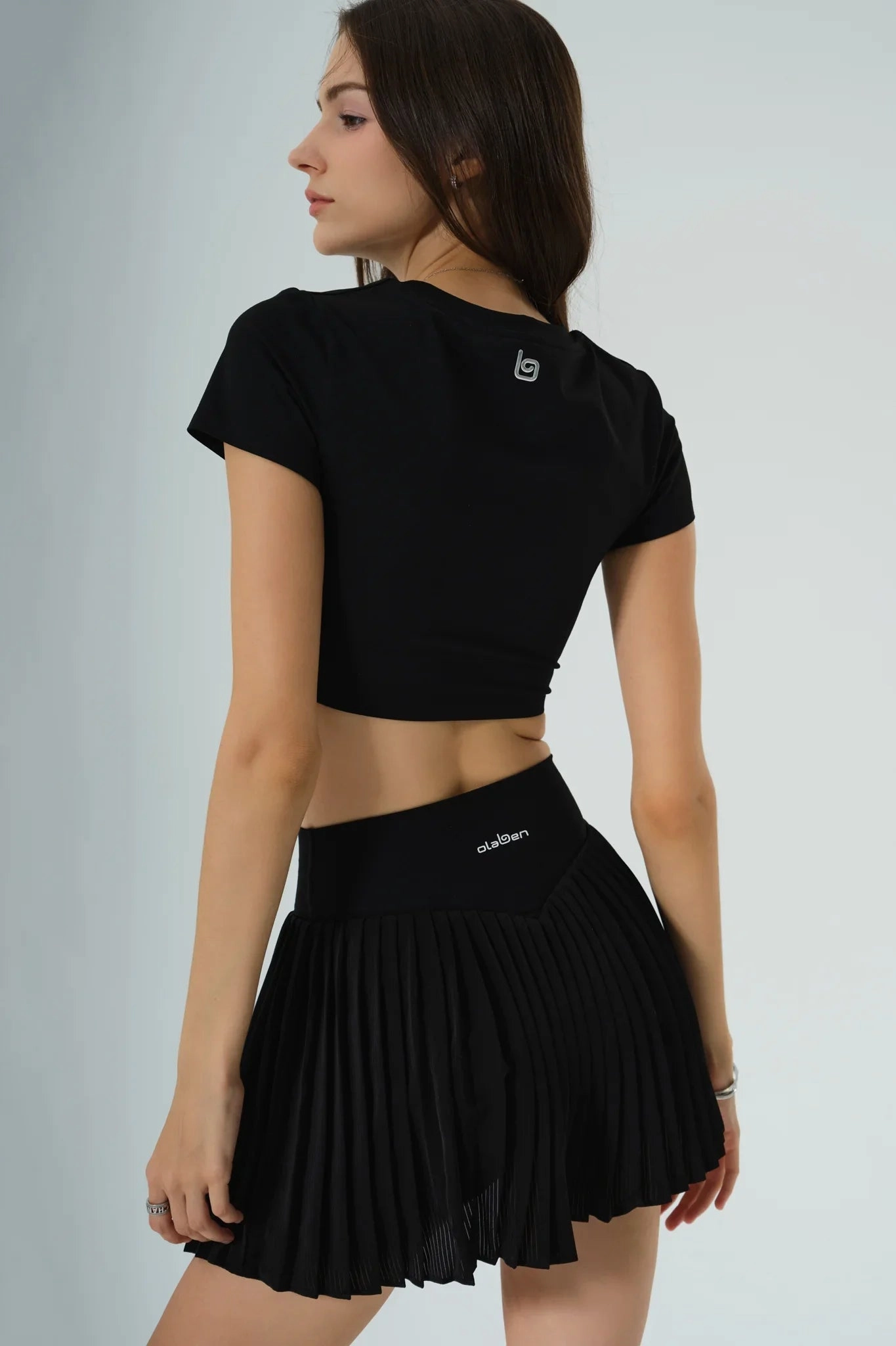 All Day Short Sleeve Crop - Black EcoFriendlyMaterial