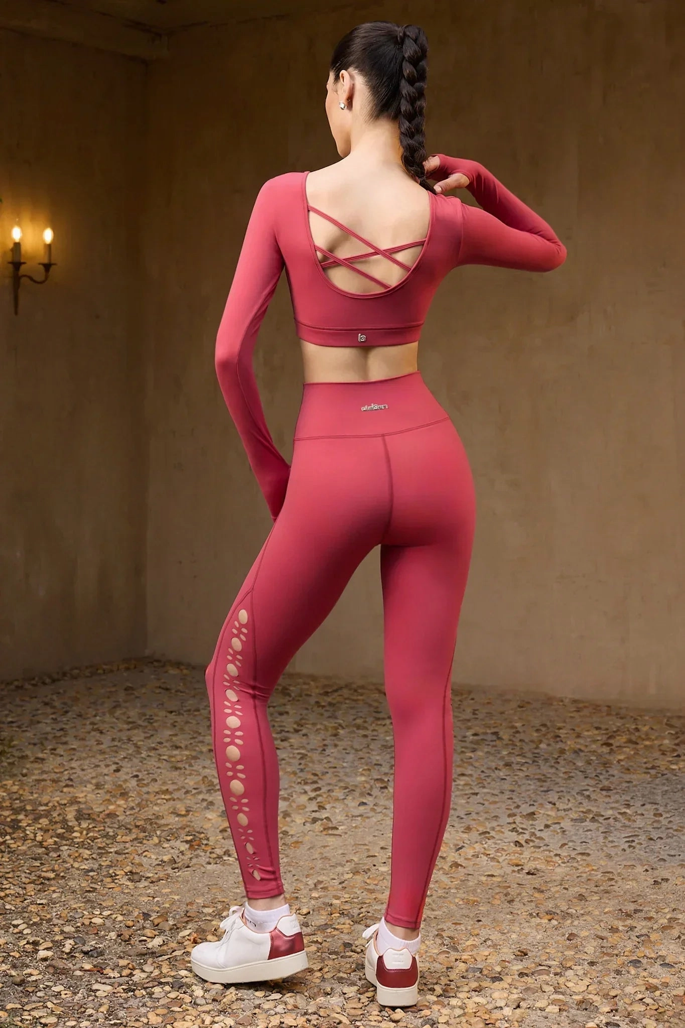 Tawny Long Sleeve Bra - Winery Anti Pill Surface Elasticated Trim