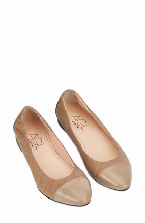 Autumn Soft Women's Naomi Quilted Cap Toe Ballet Flat In Marble