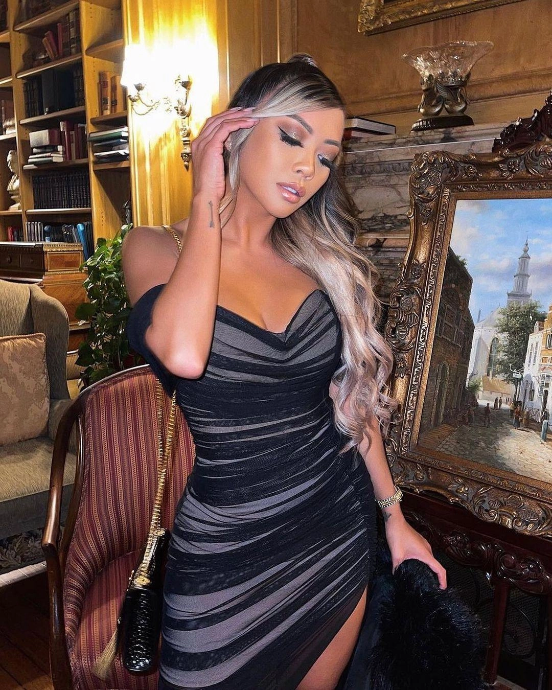 Delicate Touch Bright bold dress Nookie Dita Mesh Gown - Black/Nude