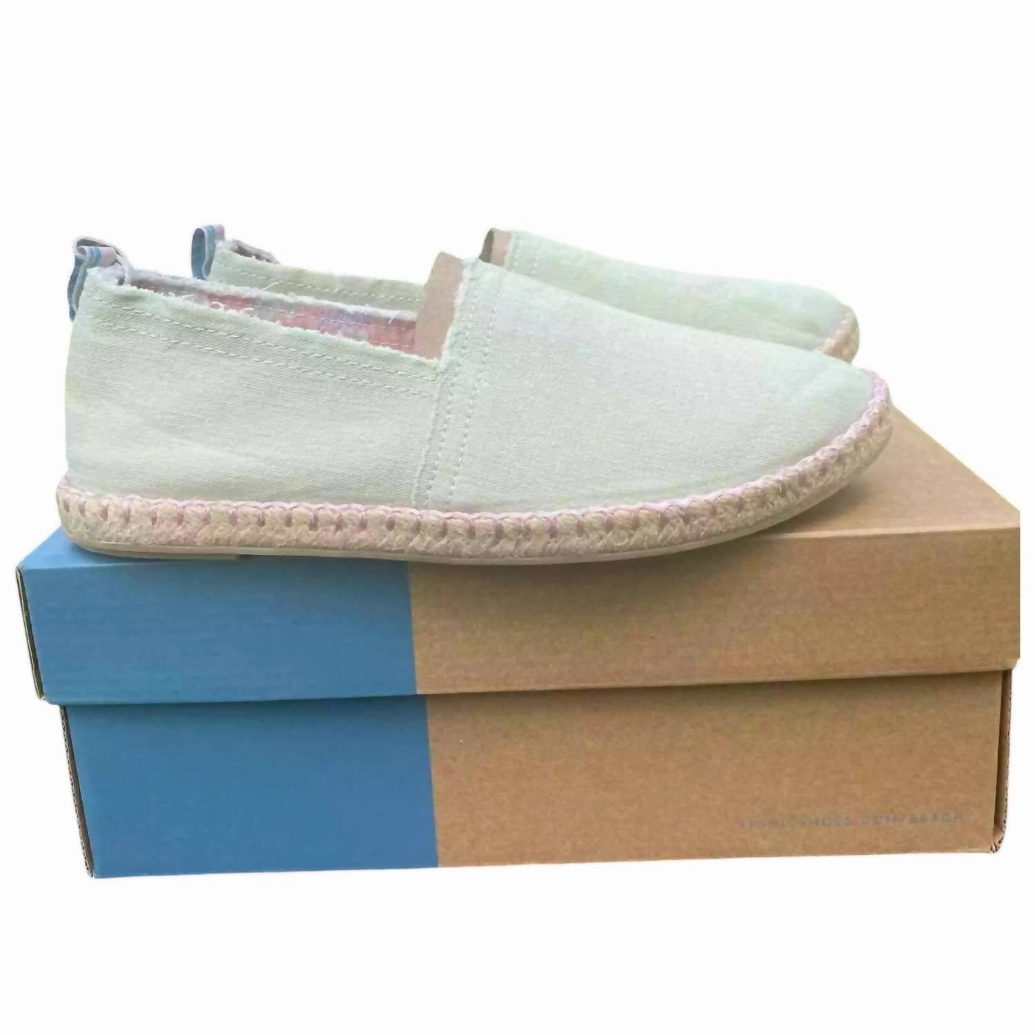 Women's Laguna Beach Canvas Shoes In Frosty Spruce Fashionable Flats Shoes