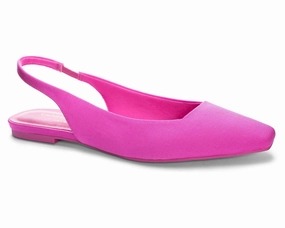 Women's Rhyme Time Flat Shoes - Medium In Bright Pink Fabric Day Light