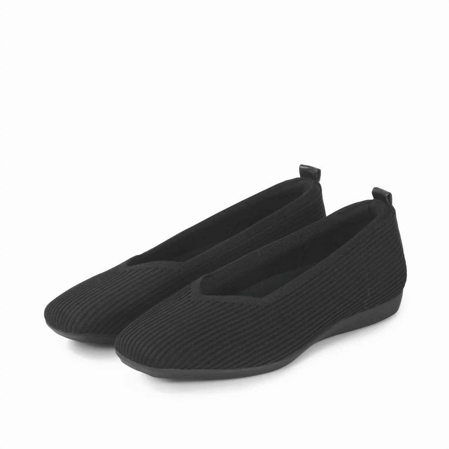Track Step Wash Safe Women's Venus Knit Ballet Flat In Black
