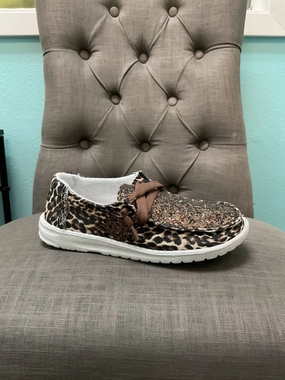 Women Tinker Boat Shoes In Tan Leopard Practical Design